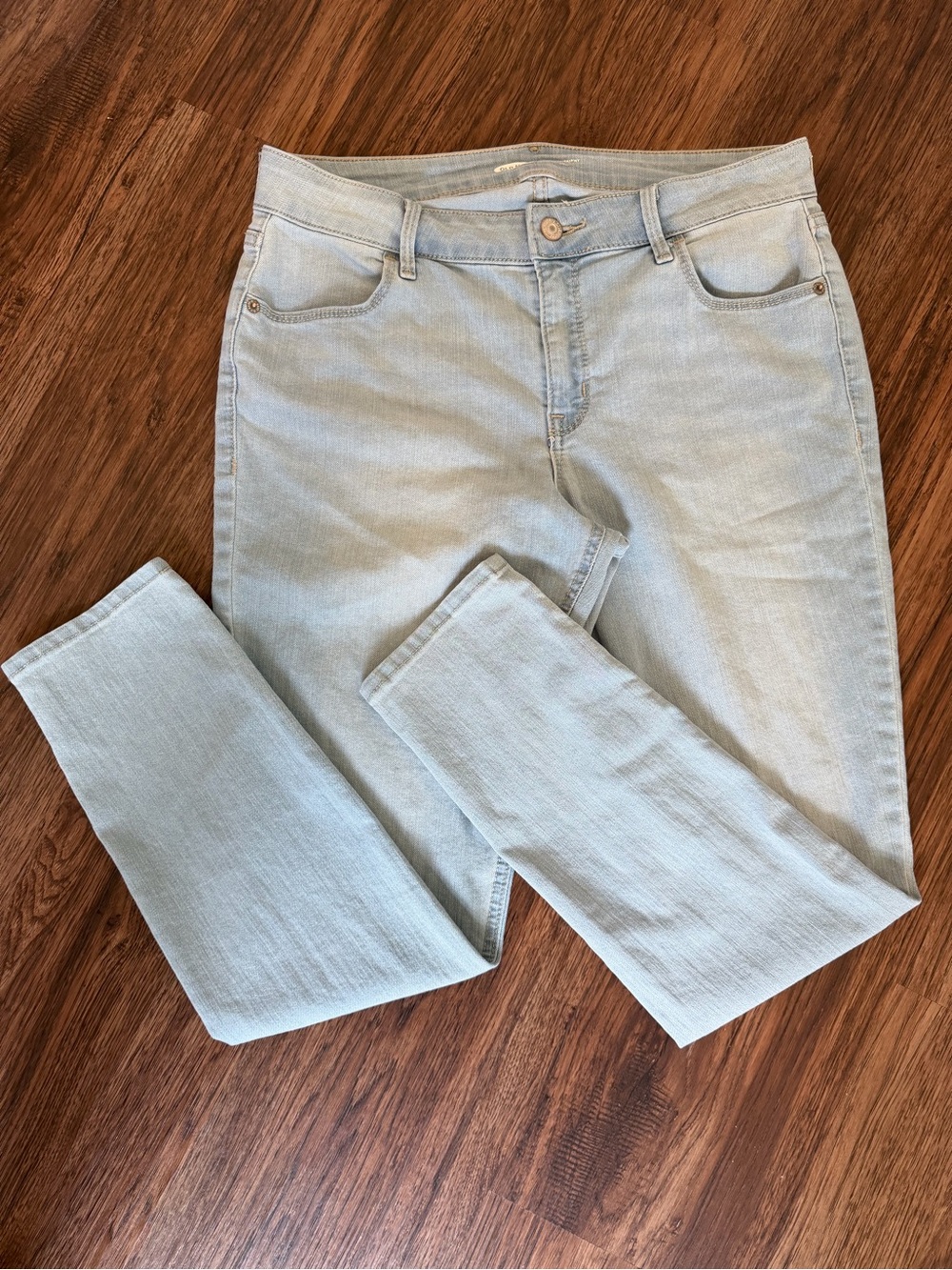 Old Navy Light Blue Women’s Super Skinny Ankle Jeans 10